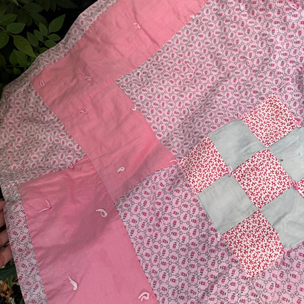 Vintage Handmade Patchwork Quilt Pink Floral Nine Patch Cottagecore Cutter 84x88